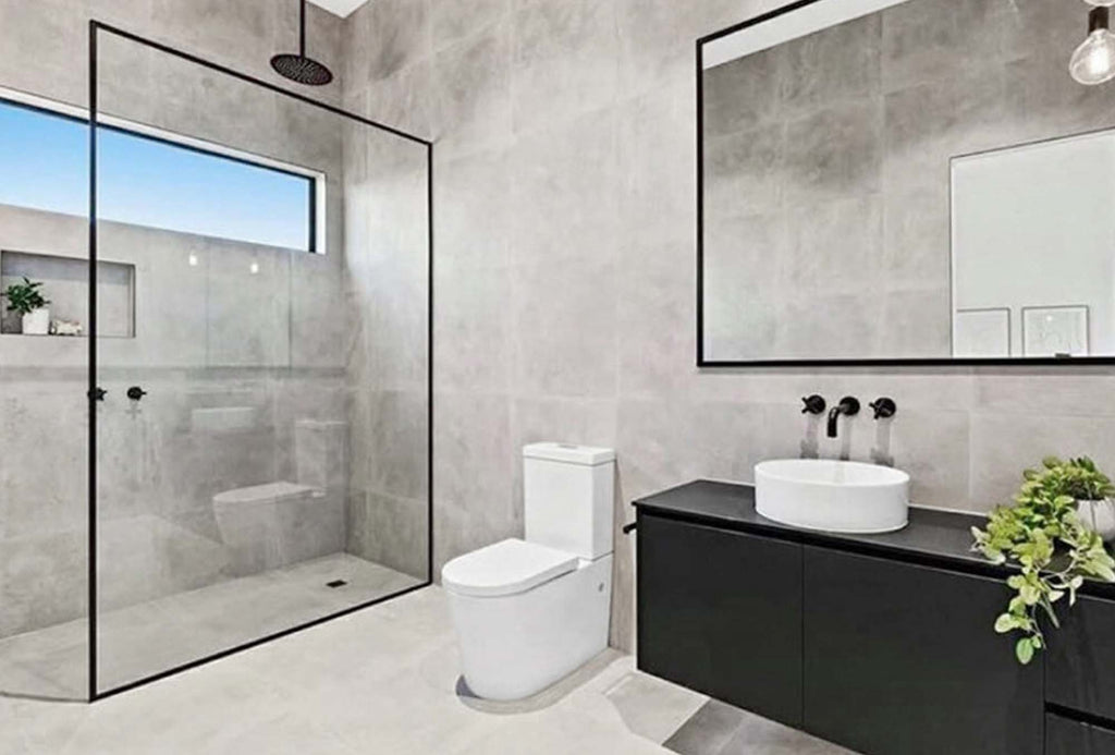 Rectangle or round mirror?